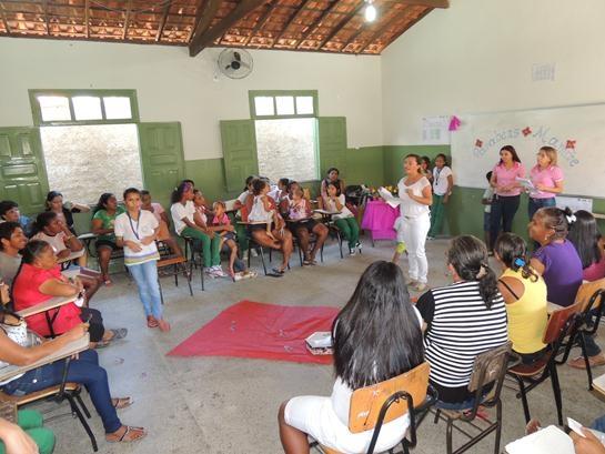 O Programa “Familia na Escola” foi realizado nas escolas Ennes Fonseca e Adelaide Rosa - Imagem 1