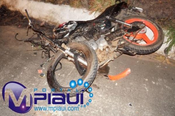 Acidente na BR 343 deixa vitima fatal - Imagem 7