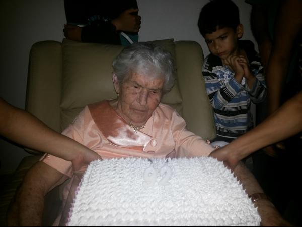 Aniversario de 92 Anos de Dona Benizia - Imagem 1