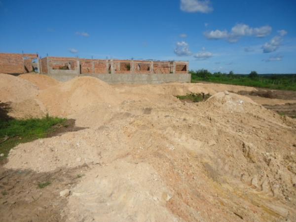 Prefeitura Municipal de Batalha  Abri Ruas  e recupera ruas vicinais na Vila Kolping e Pedra do Letreiro - Imagem 22