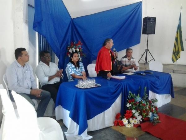 José Teixeira e Padre Rivaldo tornam-se ‘imortais’ na Academia de Letras do Médio Parnaíba - Imagem 18