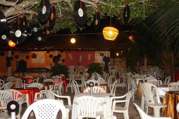 Ray Santos e Claudia Mota convidam para o 13° Baile dos Anos 60 - Imagem 4