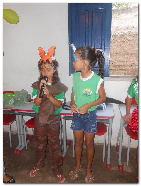 Escola Municipal Tia Nenen Brito comemora Dia do Índio, dia de Tiradentes, dia do Livro e a Páscoa - Imagem 39