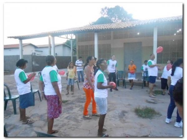 Secretaria de Assistência Social desenvolve atividades Esportivas com Grupo de Idosos - Imagem 1