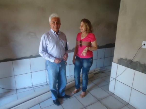 PREFEITURA RECUPERA ALGUMAS ESTRADAS NA ZONA RURAL DE BATALHA - Imagem 6