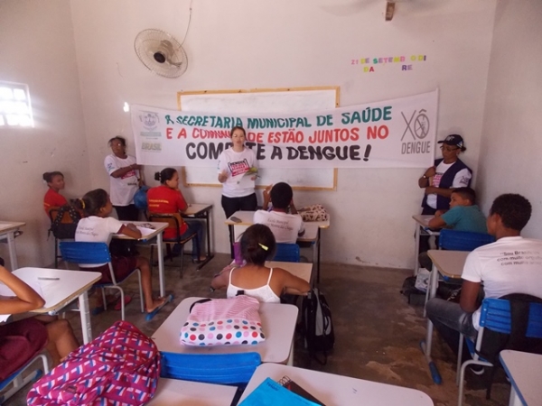 Secretaria municipal de Saúde realiza campanha preventiva contra a Dengue - Imagem 15
