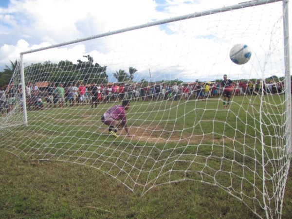 Grande final  de torneio de futebol Amador de campo em Miguel Alves - Imagem 16