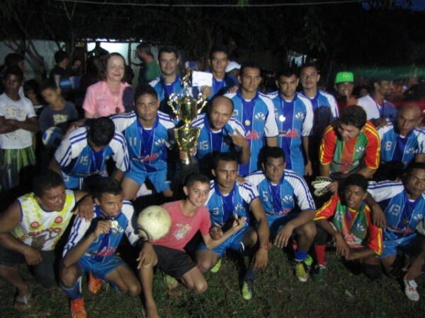Grande final  de torneio de futebol Amador de campo em Miguel Alves - Imagem 2