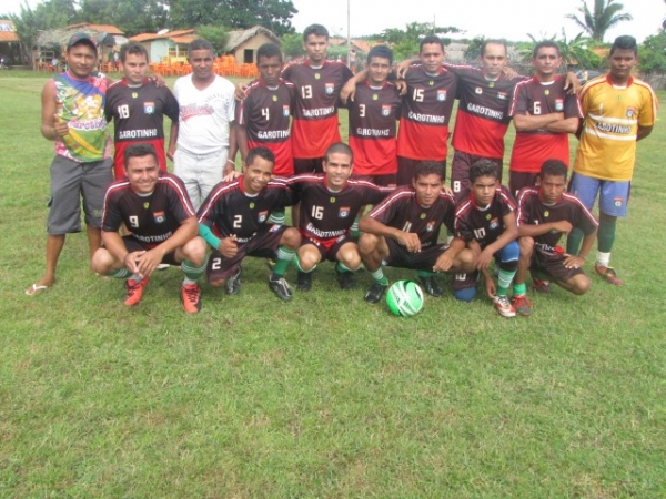 Grande final  de torneio de futebol Amador de campo em Miguel Alves - Imagem 12