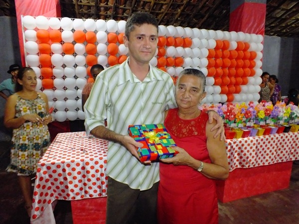 Dom Expedito Lopes antecipa a comemoração do Dia das Mães! Festa com grande Glamour - Imagem 16