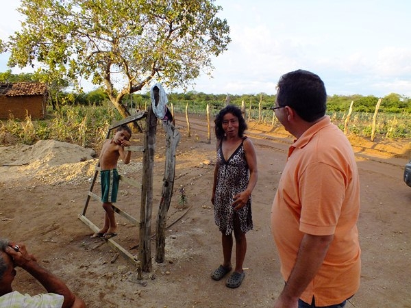 Prefeito Alecxo Belo visita obras de Recuperação de Estradas Rurais - Imagem 11