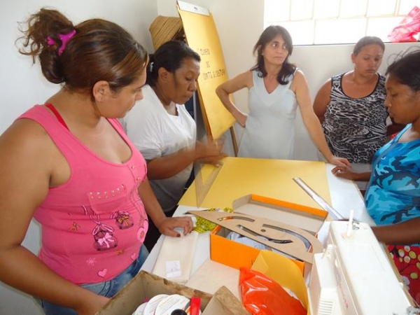 Secretaria Municipal de Assistência Social Promove Curso de Corte e Costura - Imagem 3