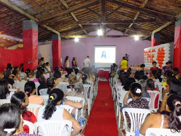 Dom Expedito Lopes antecipa a comemoração do Dia das Mães! Festa com grande Glamour - Imagem 79