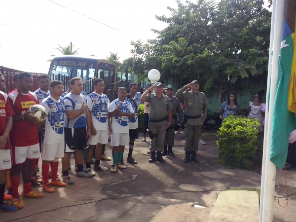 Dia 29 de Abril Ultimo dia Da Semana Cultural Finalizando com Arteamento da Bandeira , Jogos, e Festas !! - Imagem 1