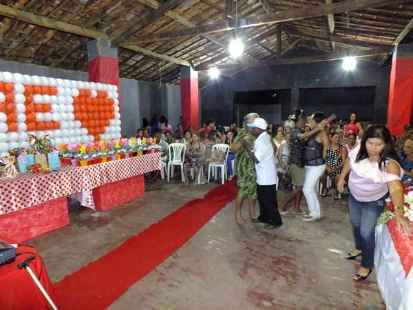 Dom Expedito Lopes antecipa a comemoração do Dia das Mães! Festa com grande Glamour - Imagem 35