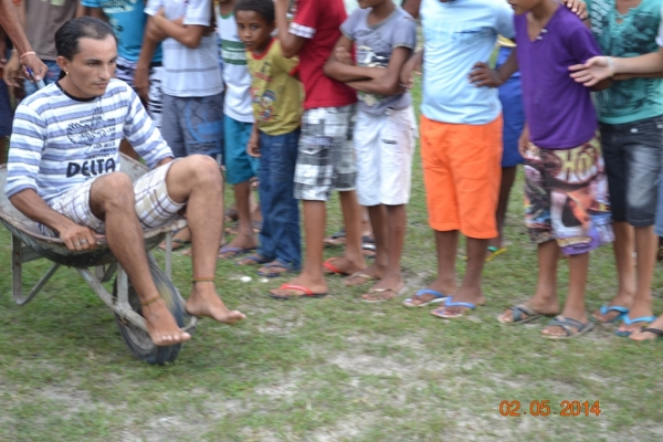 Brincadeira do carro-de-mão animou a festa do trabalhador em Boa Hora - Imagem 10