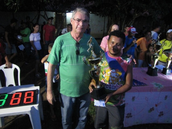 Grande final  de torneio de futebol Amador de campo em Miguel Alves - Imagem 6