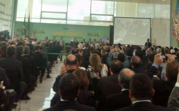 Prefeito consegue 5 milhões para esgotamento sanitário - Imagem 2