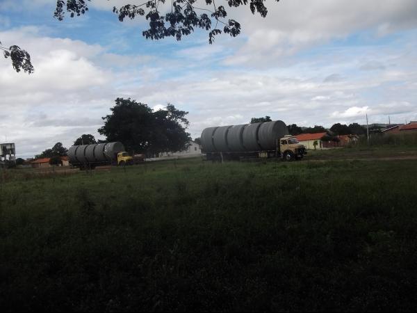 O município de Novo Oriente do Piauí, foi contemplado com 75 cisternas do programa água para todos da CODEVASF. - Imagem 3