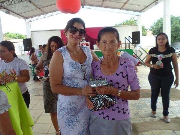CAPS realiza festa em homenagem as mães em Valença - Imagem 2