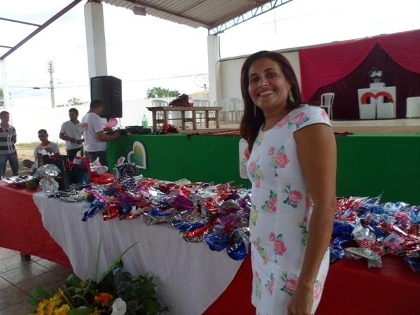 CAPS realiza festa em homenagem as mães em Valença - Imagem 7