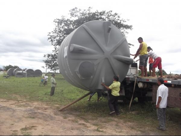 O município de Novo Oriente do Piauí, foi contemplado com 75 cisternas do programa água para todos da CODEVASF. - Imagem 1