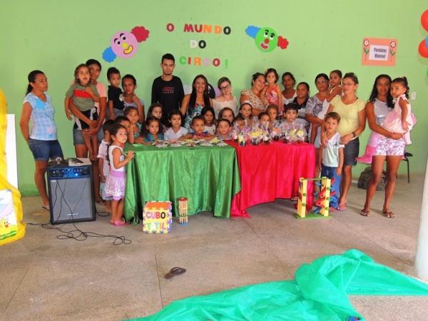 Crianças do Serviço de Convivência e Fortalecimento de Vínculo assistem peças teatrais - Imagem 9