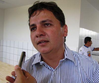 TSE defere registro do prefeito Everardo Moura 