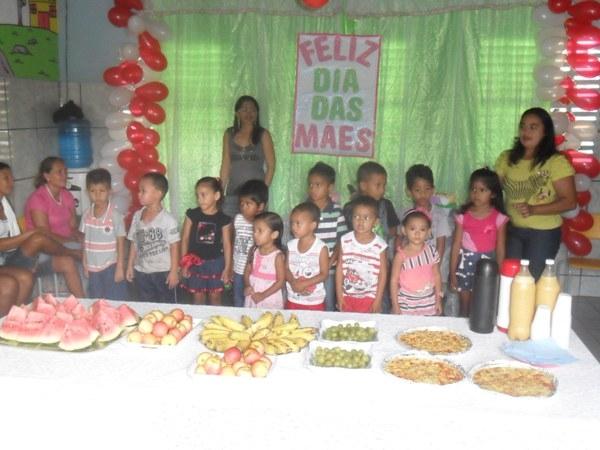 Professores da Creche Tia Neide fazem homenagem para as Mães - Imagem 4