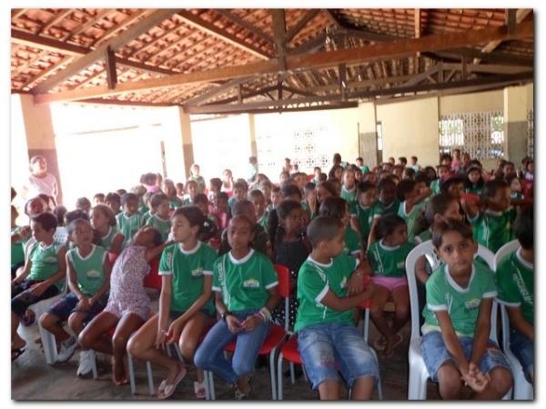  Escola Arlindo Cipriano Leal Comemorou as datas festivas do mês de abril - Imagem 17