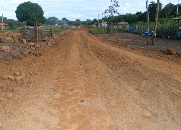 Prefeitura finaliza recuperação de estrada e abastecimento d’água no Povoado Oiticica - Imagem 3