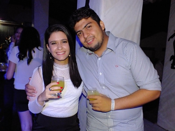 Festa de 15 anos com grande estilo em Dom Expedito Lopes - Imagem 30