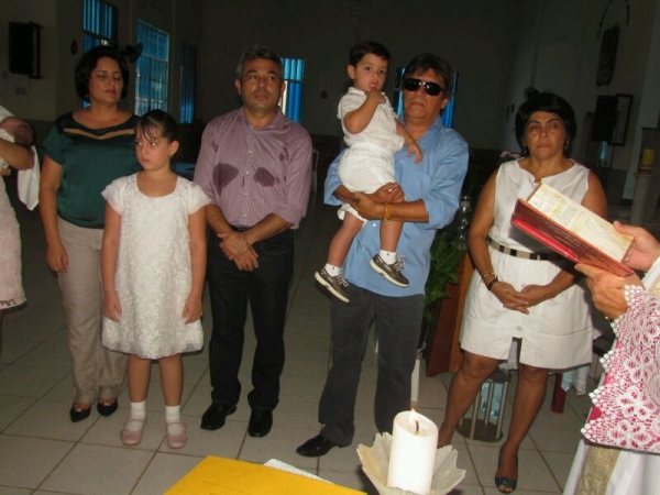 Aconteceram neste último domingo os batizados dos filhos de Edneida Fortes e Sineida Fortes - Imagem 5