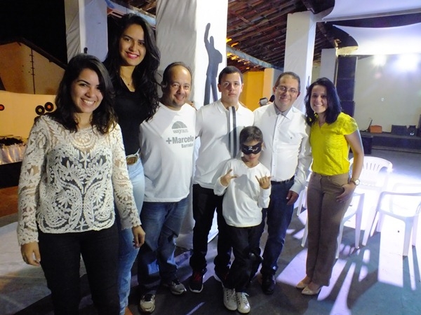 Festa de 15 anos com grande estilo em Dom Expedito Lopes - Imagem 69