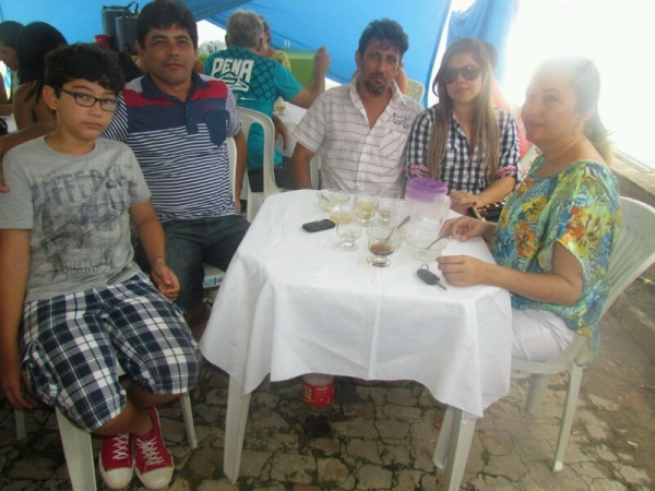 Aconteceram neste último domingo os batizados dos filhos de Edneida Fortes e Sineida Fortes - Imagem 1