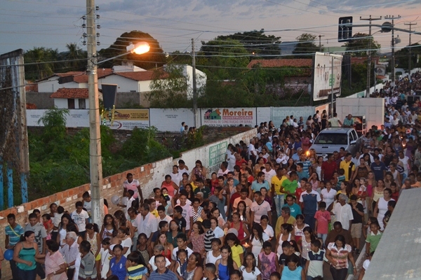  Procissão de abertura dos Festejos de Santo Antônio reúne quase 20 mil pessoas - Imagem 7