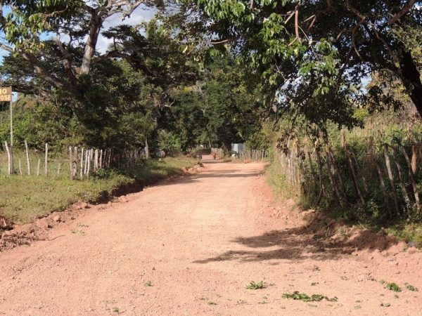 Prefeitura reforma estrada da Terra Dura e deixa população contente - Imagem 3