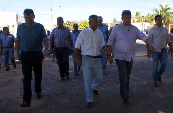  Prefeito Davinelson recebe comitiva do Governador para inaugura obra.   - Imagem 18