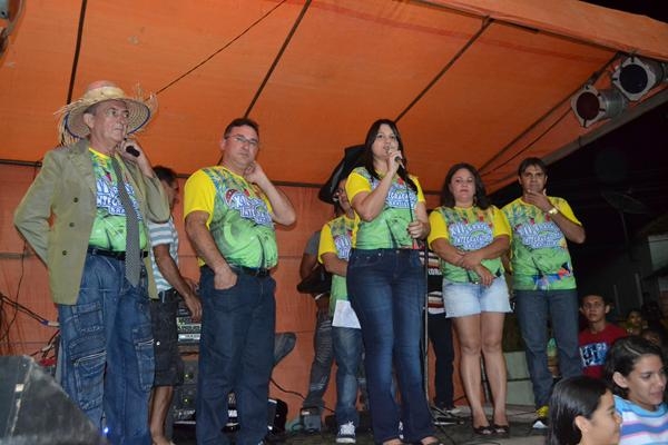 Primeira noite do XII Arraiá da Integração  de Brasileira foi um sucesso - Imagem 5