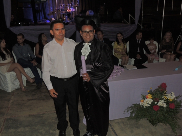 Faculdade Cristo Rei realiza festa de formatura de Biologia e História - Imagem 44