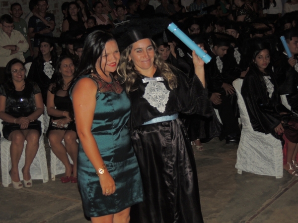 Faculdade Cristo Rei realiza festa de formatura de Biologia e História - Imagem 35