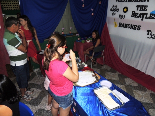 Escola Tomaz Café se destaca pela realização de lindos projetos - Imagem 17