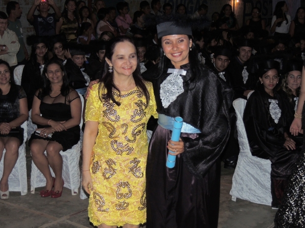 Faculdade Cristo Rei realiza festa de formatura de Biologia e História - Imagem 32