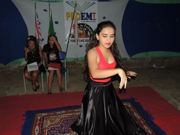 Escola Tomaz Café se destaca pela realização de lindos projetos - Imagem 47