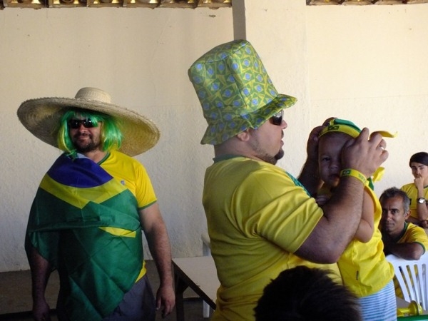 TORCEDORES SE REÚNEM PARA TORCEREM JUNTOS NO CLUBE MUNICIPAL EM DOM EXPEDITO LOPES. - Imagem 56