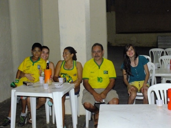 TORCEDORES SE REÚNEM PARA TORCEREM JUNTOS NO CLUBE MUNICIPAL EM DOM EXPEDITO LOPES. - Imagem 41