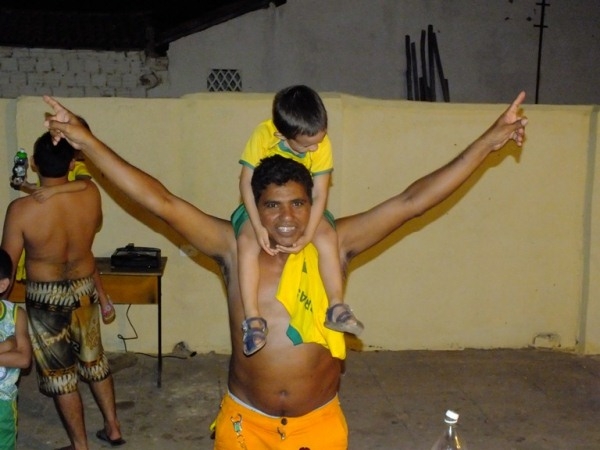 TORCEDORES SE REÚNEM PARA TORCEREM JUNTOS NO CLUBE MUNICIPAL EM DOM EXPEDITO LOPES. - Imagem 42