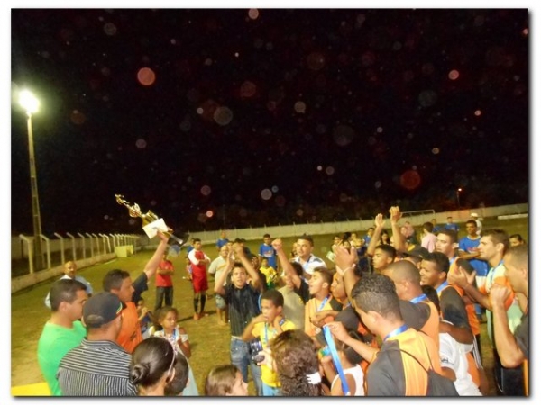 Comunidade inhumense comemora o aniversário de Inhuma em grande Estilo  - Imagem 98