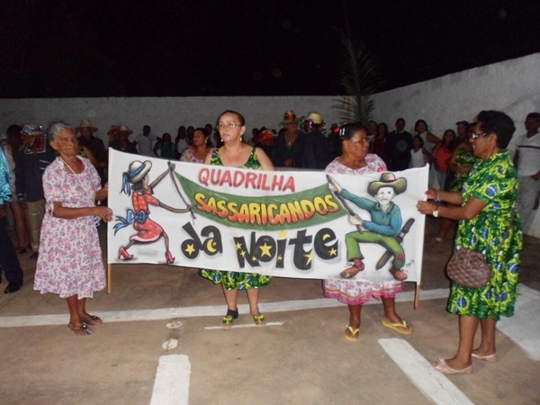 Quadrilha Sassaricandos da Noite é realiza com sucesso de publico - Imagem 13
