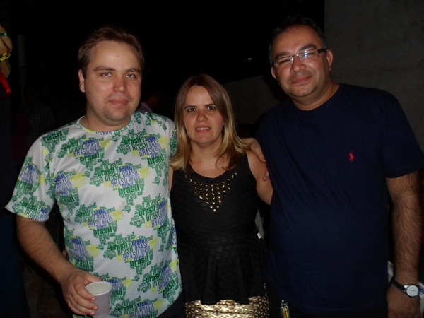 Quadrilha Sassaricandos da Noite é realiza com sucesso de publico - Imagem 25